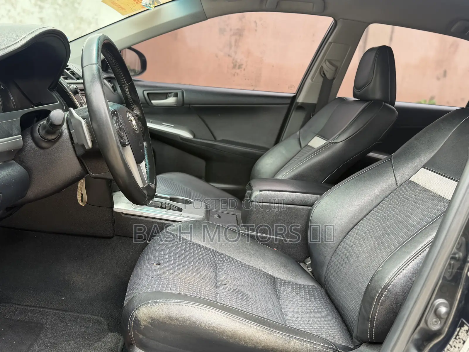 Toyota Camry SE 4dr Sedan (2.5L 4cyl 6A) 2014 Black