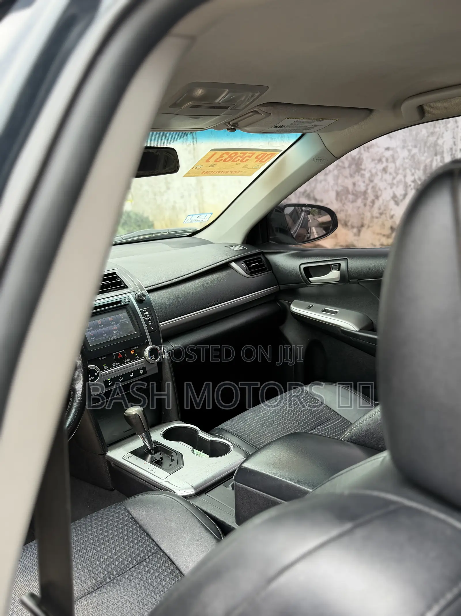 Toyota Camry SE 4dr Sedan (2.5L 4cyl 6A) 2014 Black