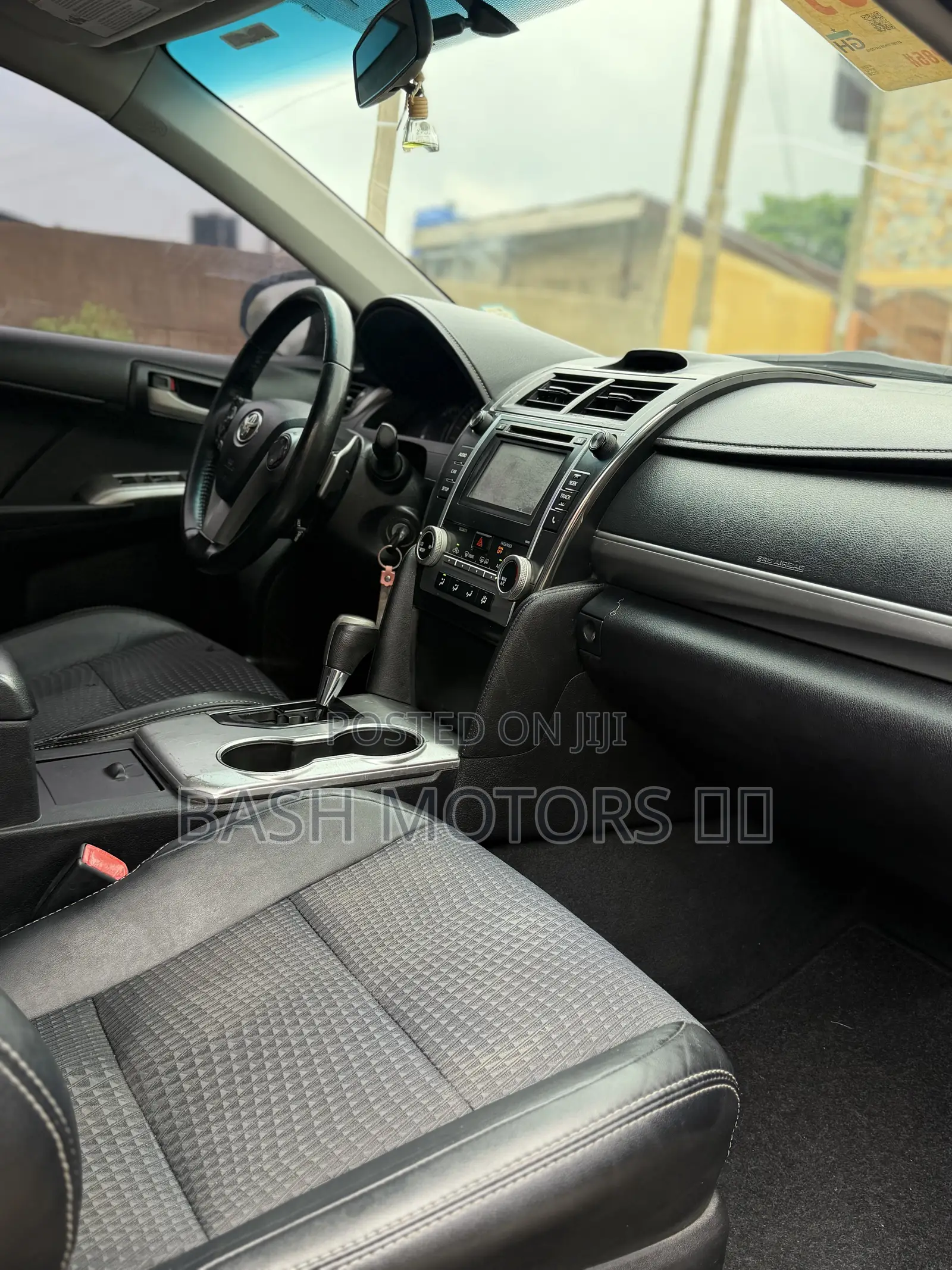Toyota Camry SE 4dr Sedan (2.5L 4cyl 6A) 2014 Black
