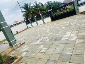 3bdrm House in Sefdard Properties, Amasaman for sale
