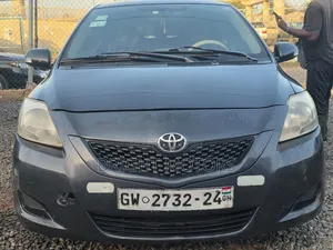 Toyota Belta 2010 Gray