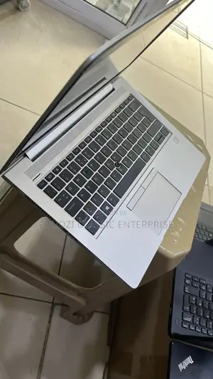 New Laptop HP EliteBook 840 G6 8GB Intel Core i5 SSD 256GB