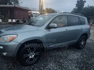 Toyota RAV4 2008 Silver