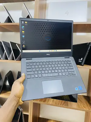 Laptop Dell Wyse 5470 4GB Intel Celeron SSD 256GB
