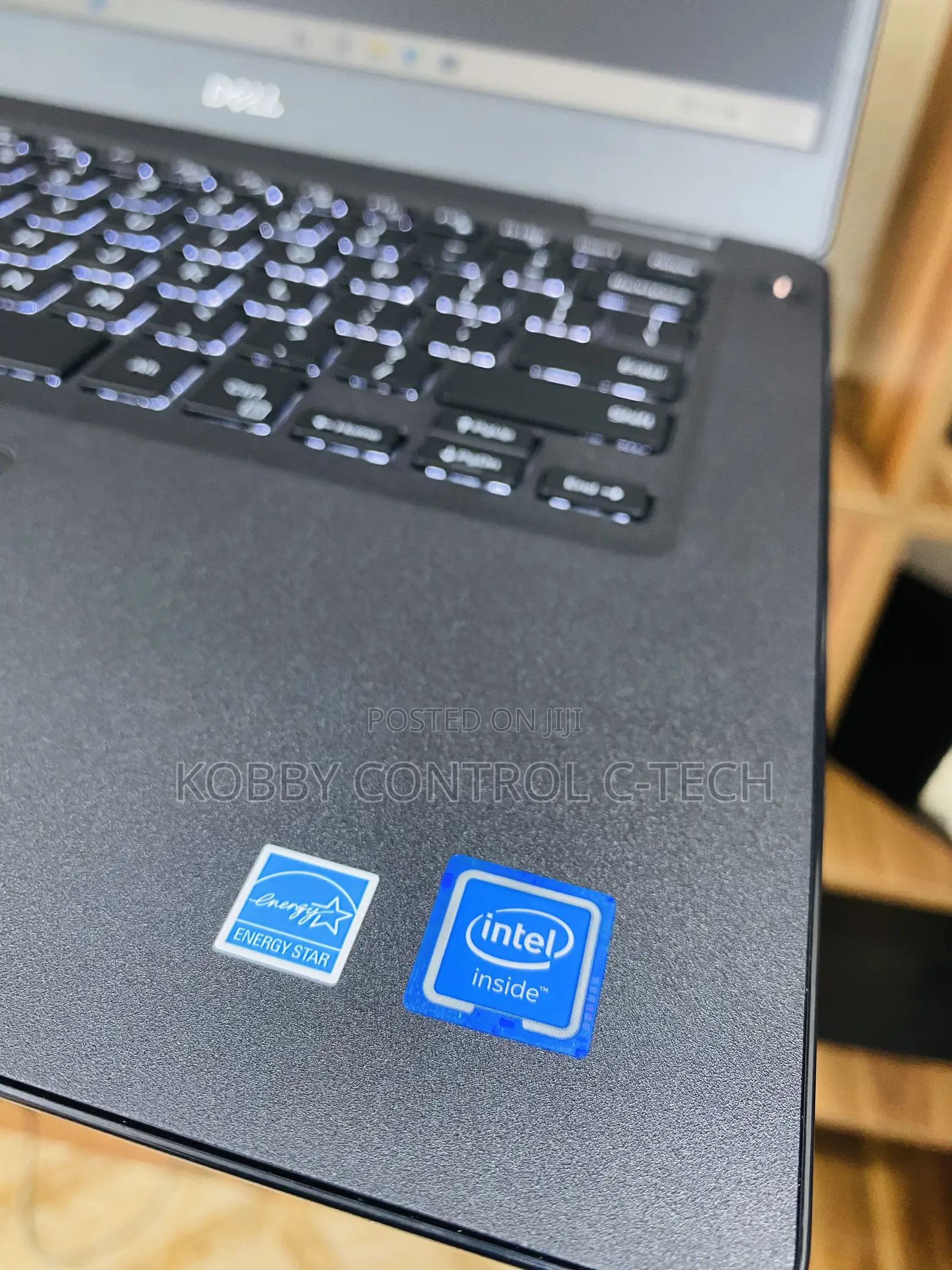 Laptop Dell Wyse 5470 4GB Intel Celeron SSD 256GB