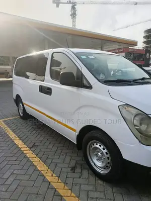 Hyundai H1 2012 White