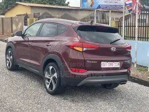 Hyundai Tucson Limited AWD 2016 Red