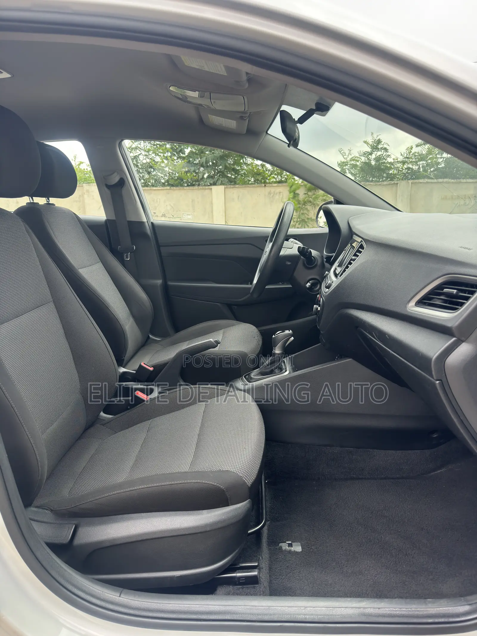 Hyundai Accent SE 2020 Silver