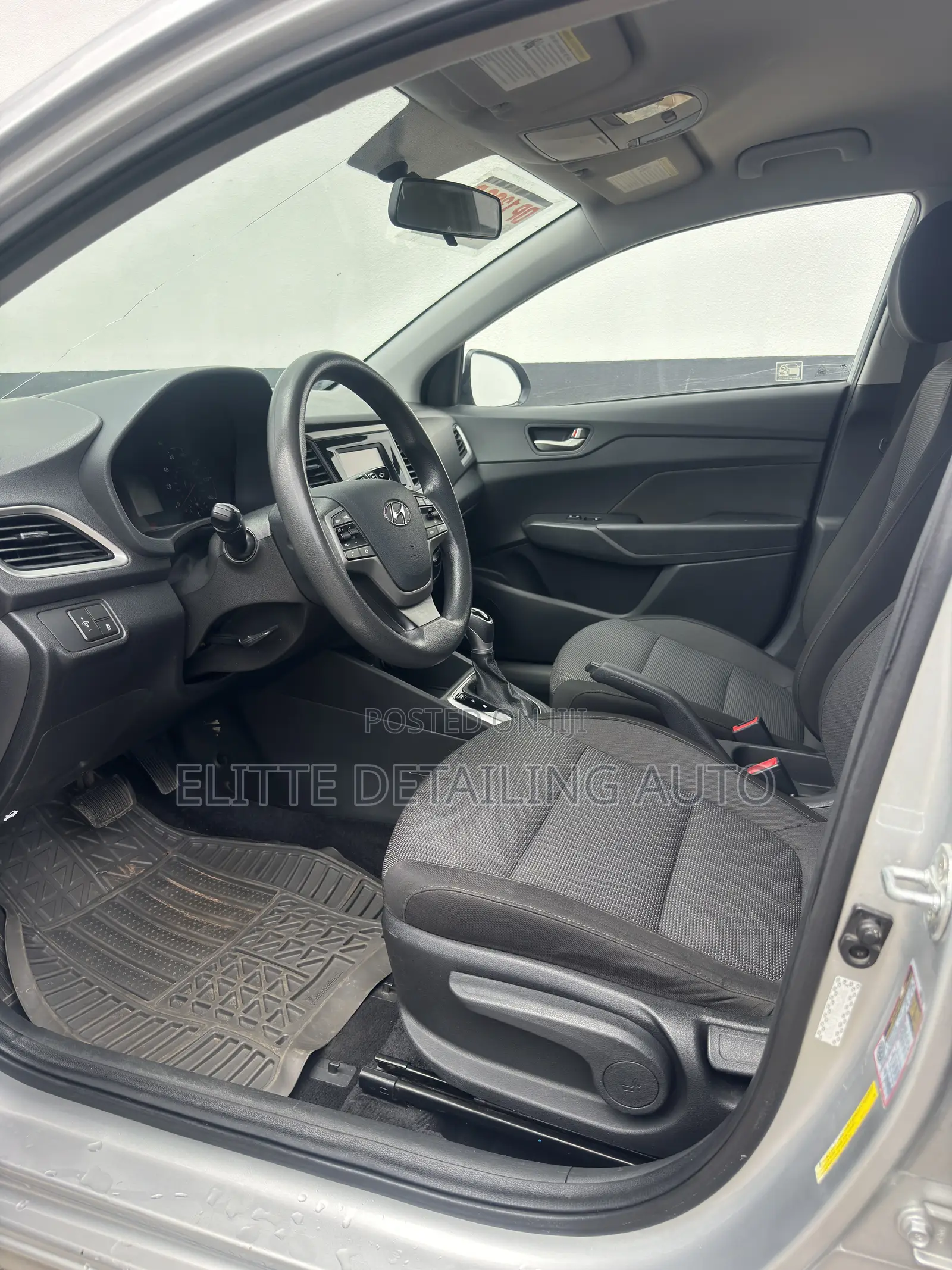 Hyundai Accent SE 2020 Silver