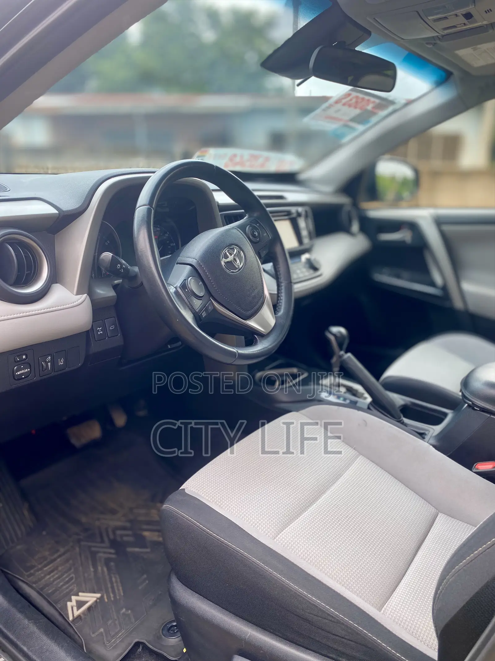 Toyota RAV4 Adventure 4dr SUV (2.5L 4cyl 6A) 2018 Black