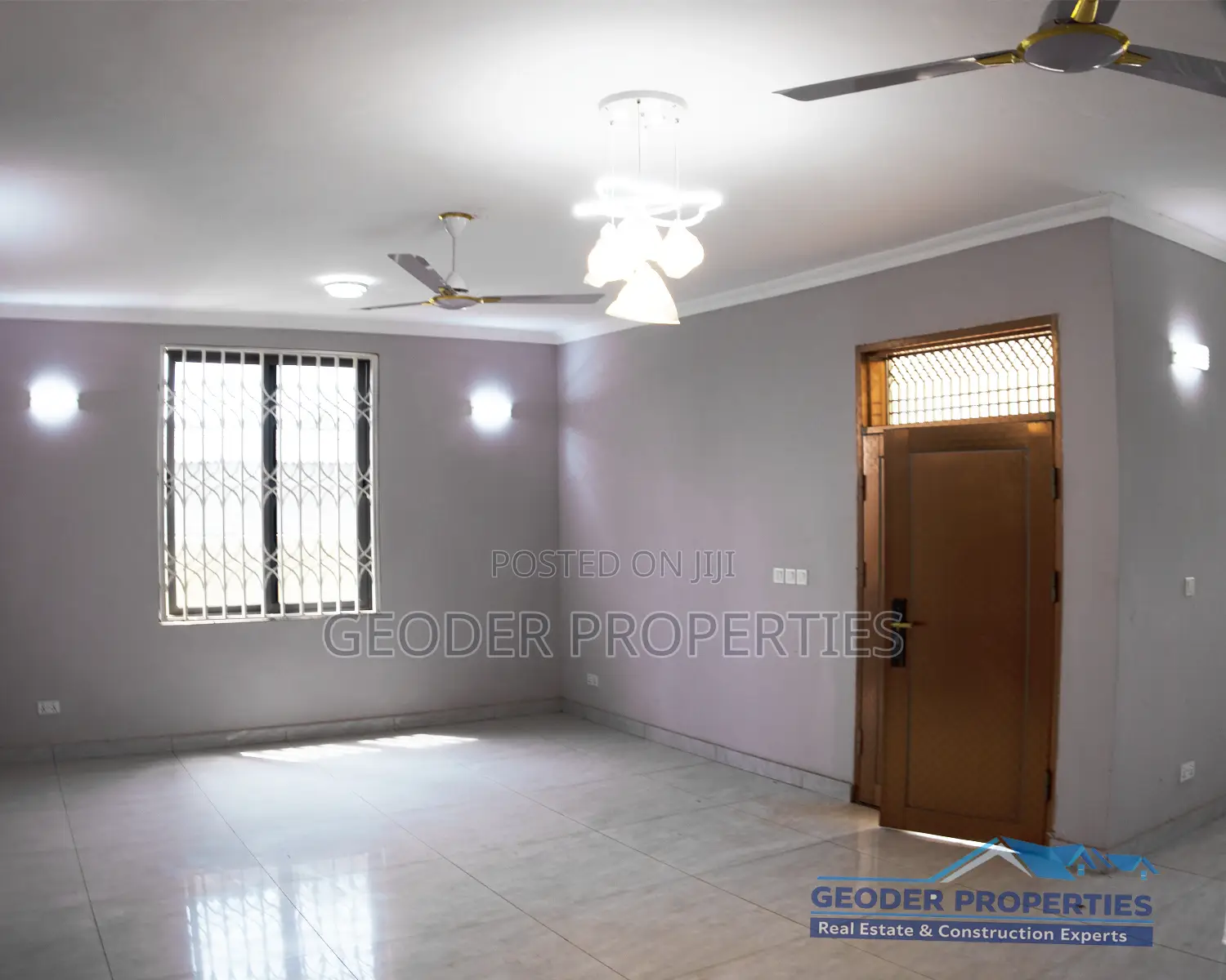 4bdrm Townhouse/Terrace in Geoder Estates, Lashibi for sale