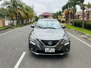 Nissan Sentra SV 2017 Gray
