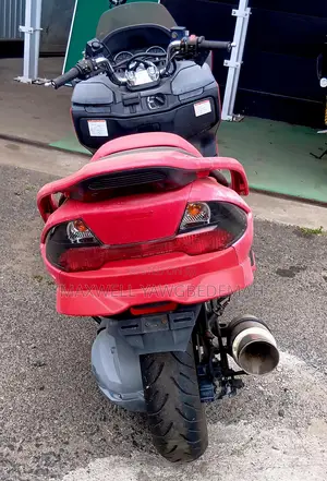 Suzuki Bike 2006 Red