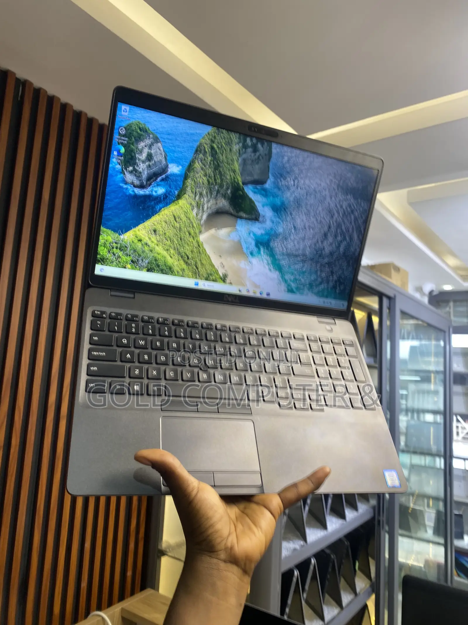 Laptop Dell Precision 15 3541 32GB Intel Core i7 SSD 512GB