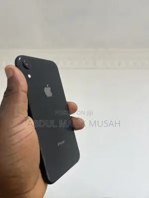 Apple iPhone XR 64 GB Black