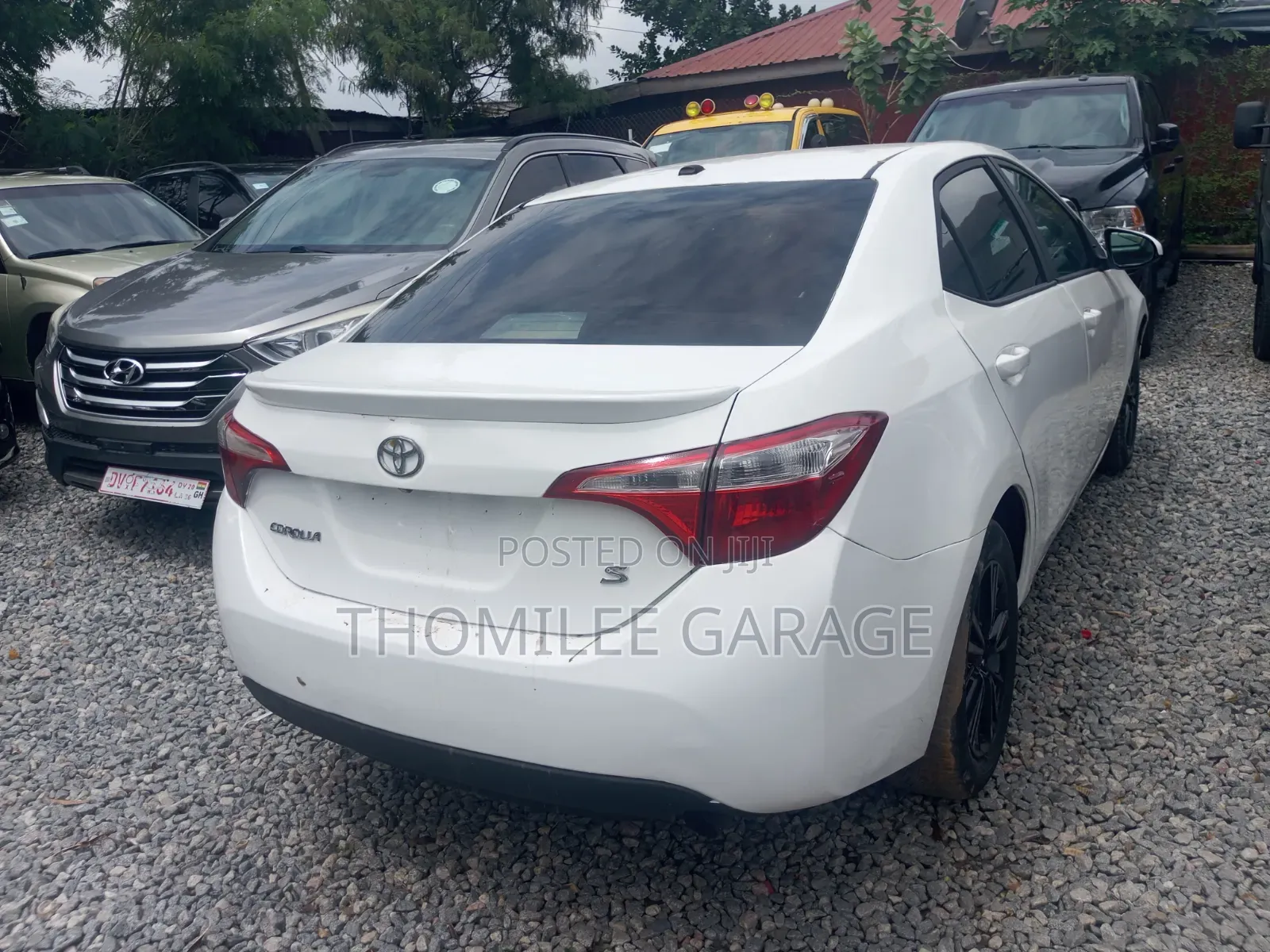 Toyota Corolla S 4dr Sedan (1.8L 4cyl CVT) 2014 White