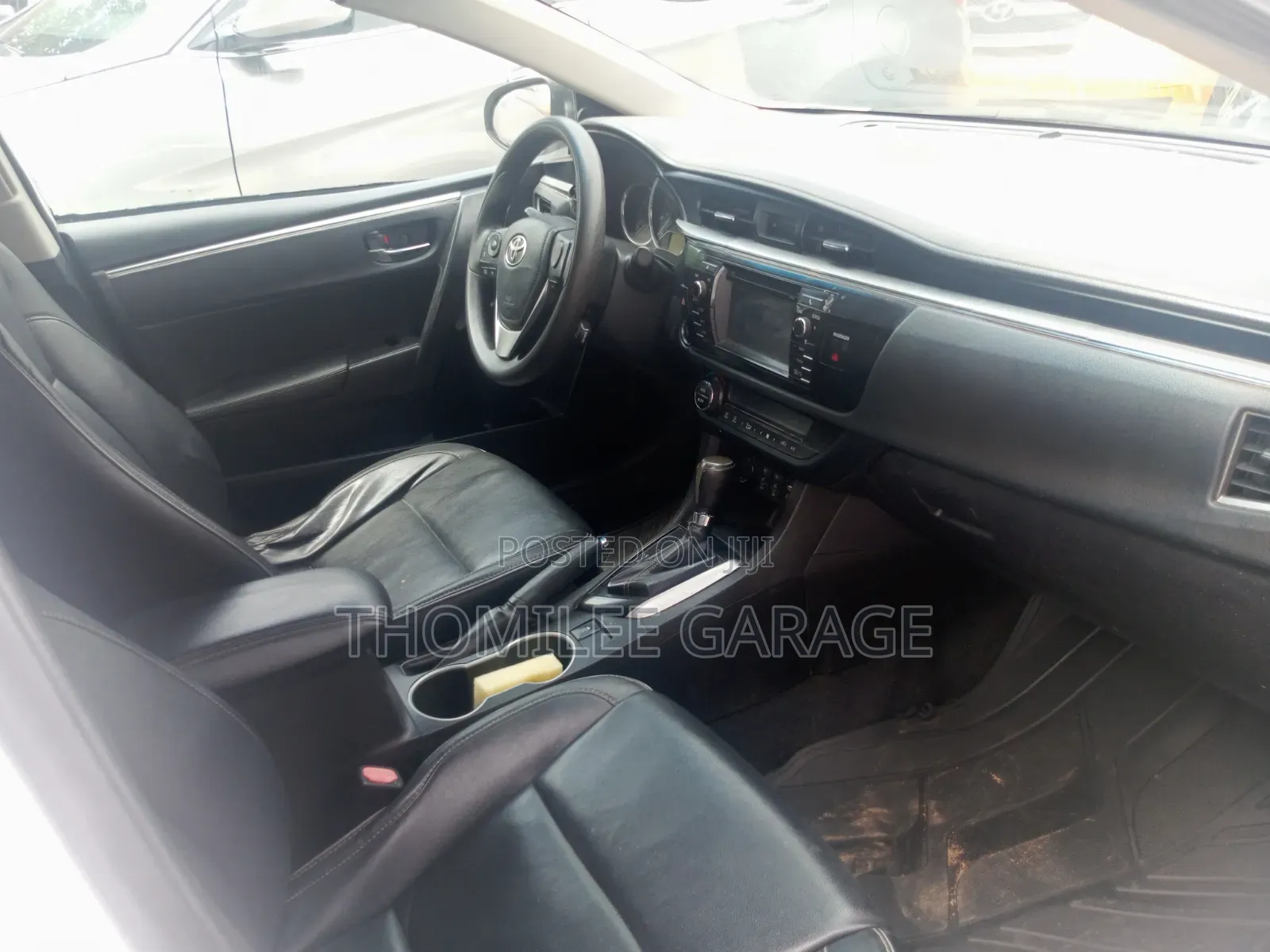 Toyota Corolla S 4dr Sedan (1.8L 4cyl CVT) 2014 White