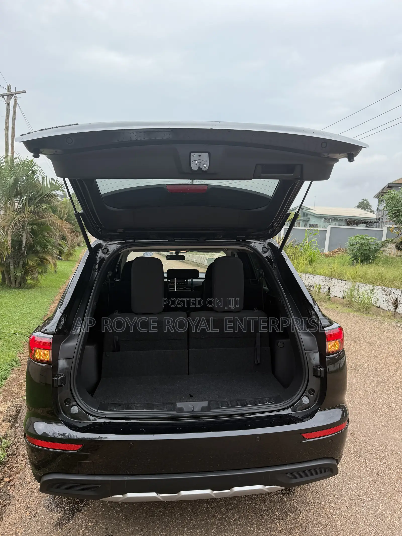 Mitsubishi Outlander ES 2022 Black