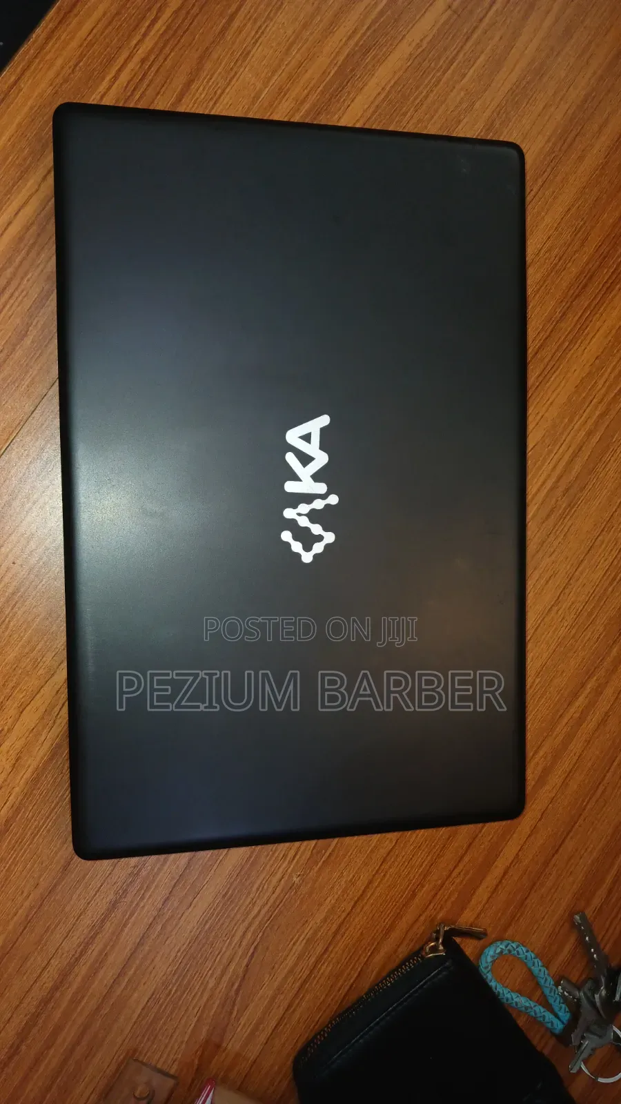 Laptop 4GB Intel SSD 250GB