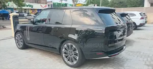 Land Rover Range Rover 2022 Black