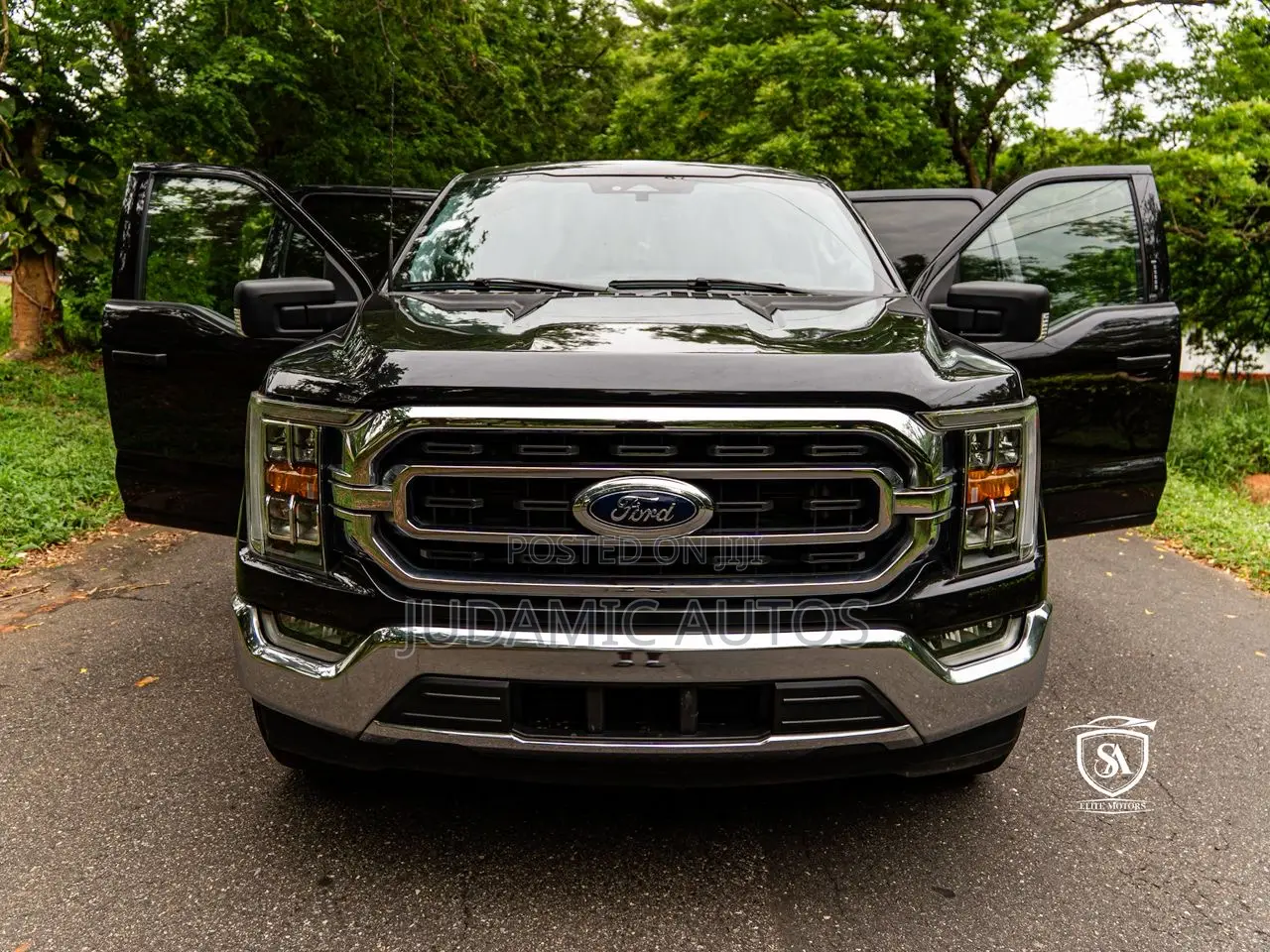 Ford F-150 XL 2023 Black