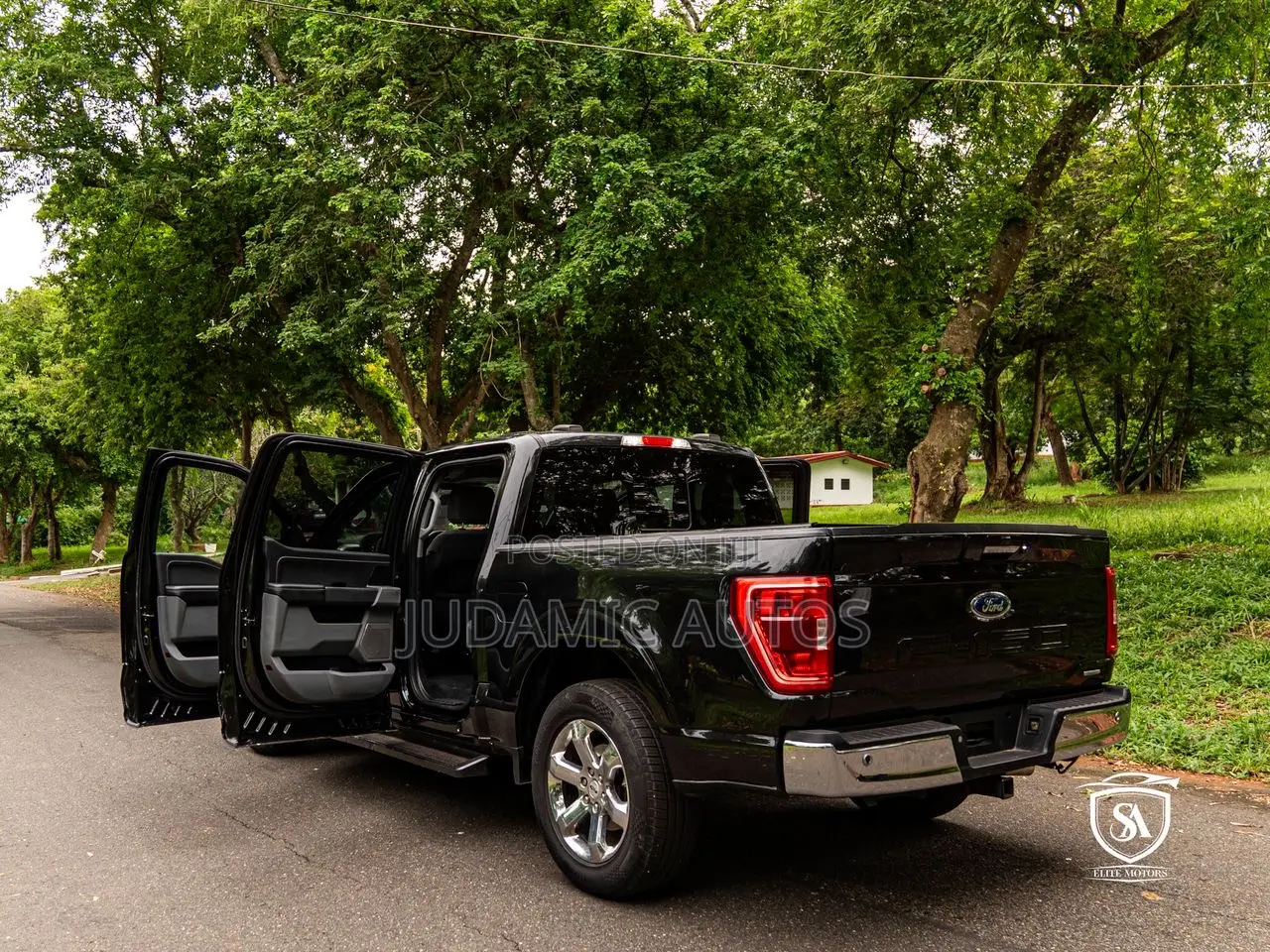 Ford F-150 XL 2023 Black