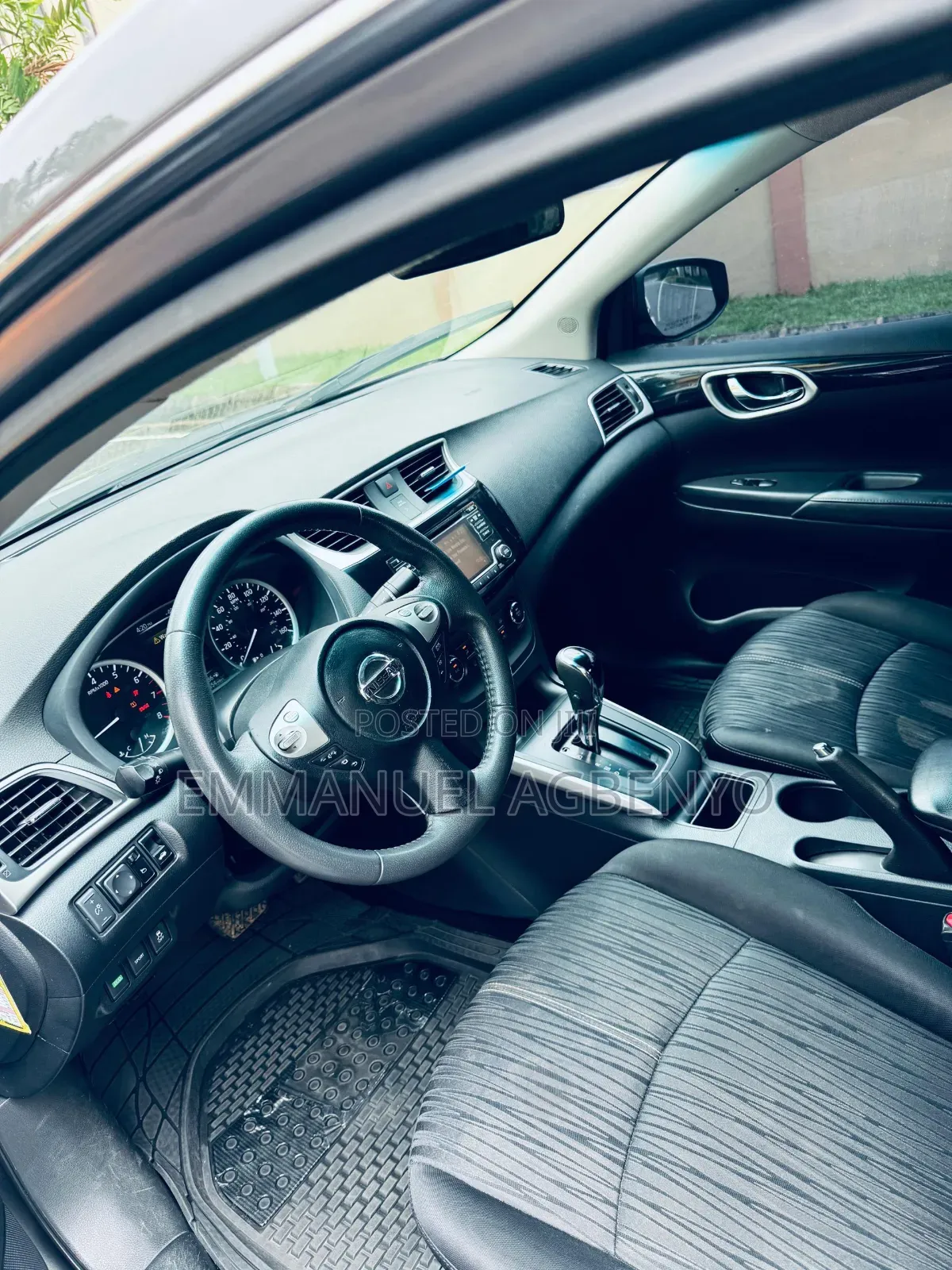 Nissan Sentra SR 2017 Silver