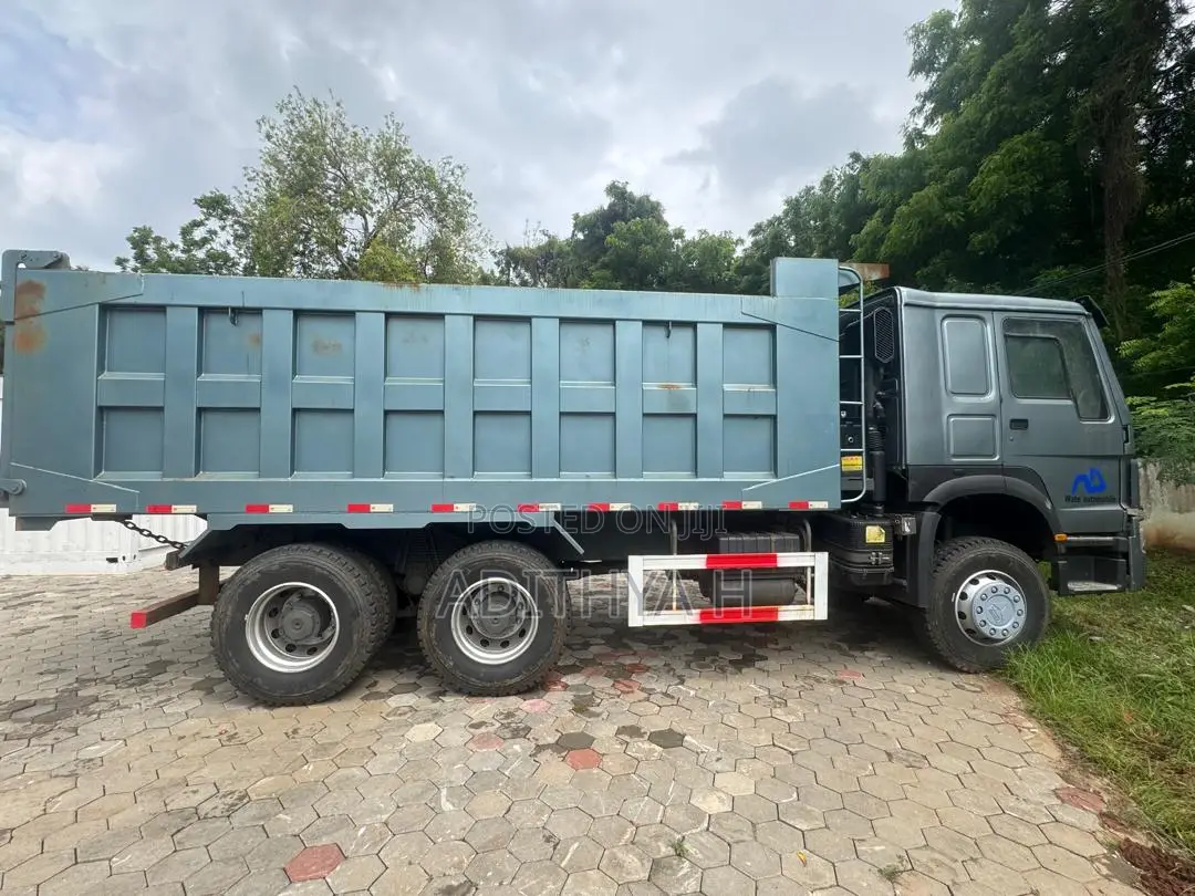 Sinotruk Howo Tipper/Dump Truck