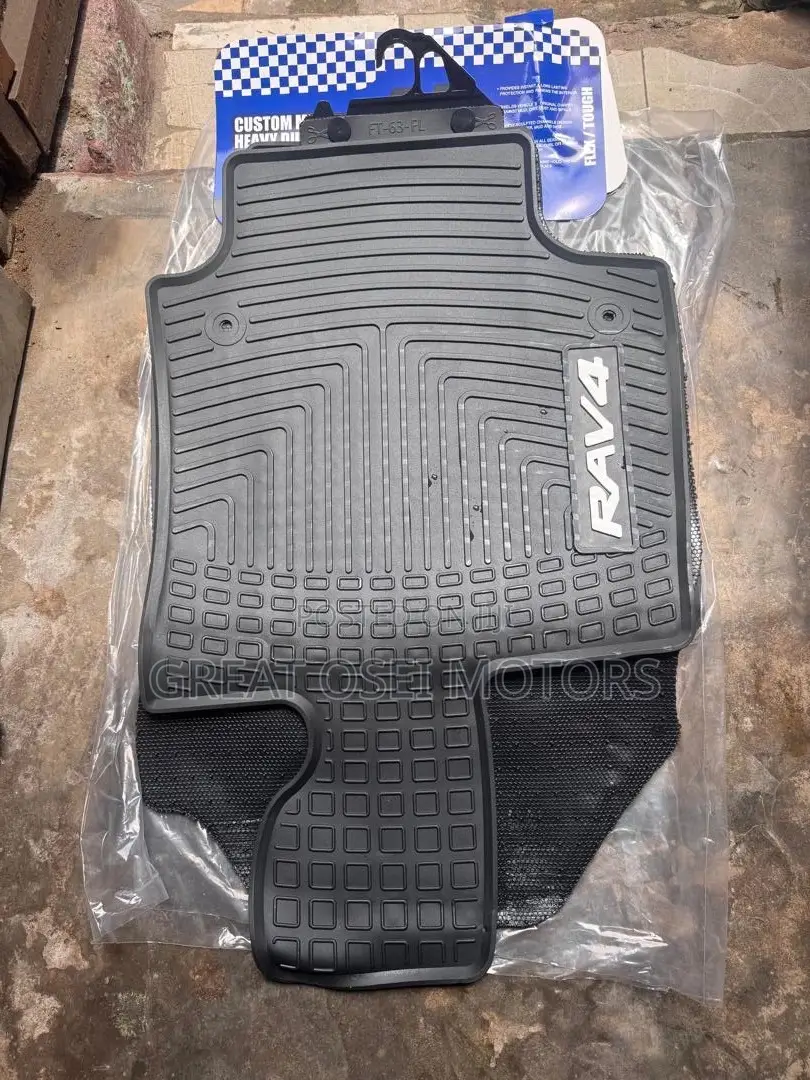 Rav 4 Carpet