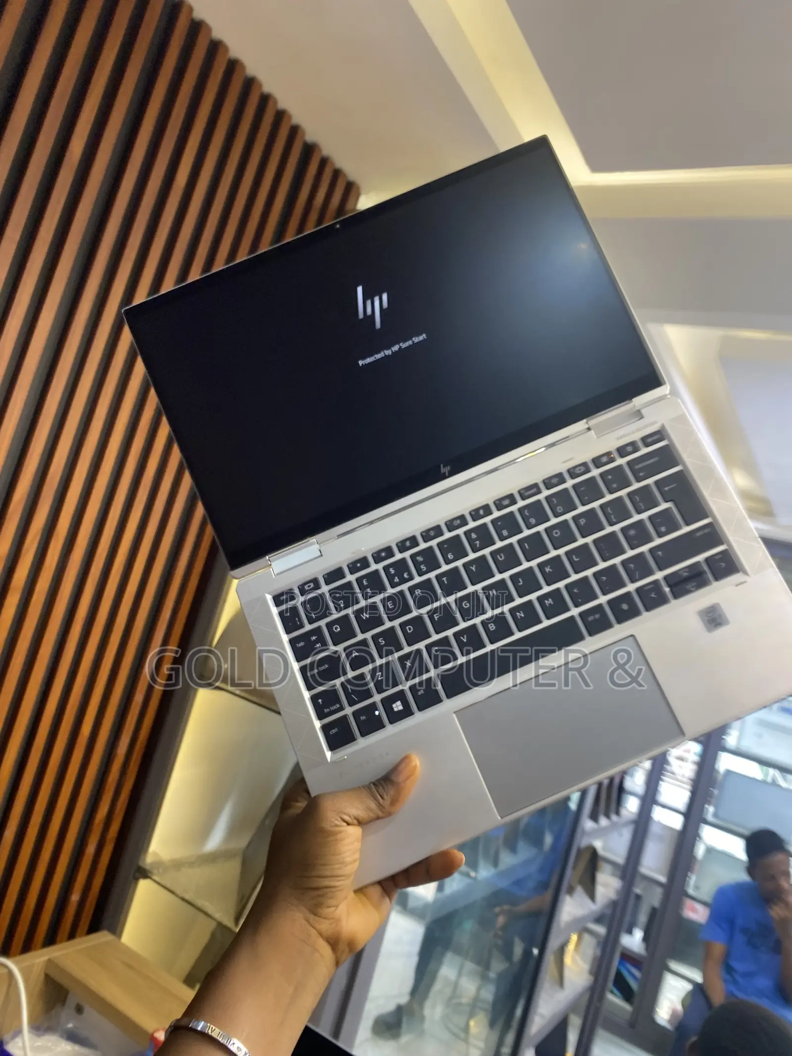 Laptop HP EliteBook x360 1030 G7 16GB Intel Core i7 SSD 512GB