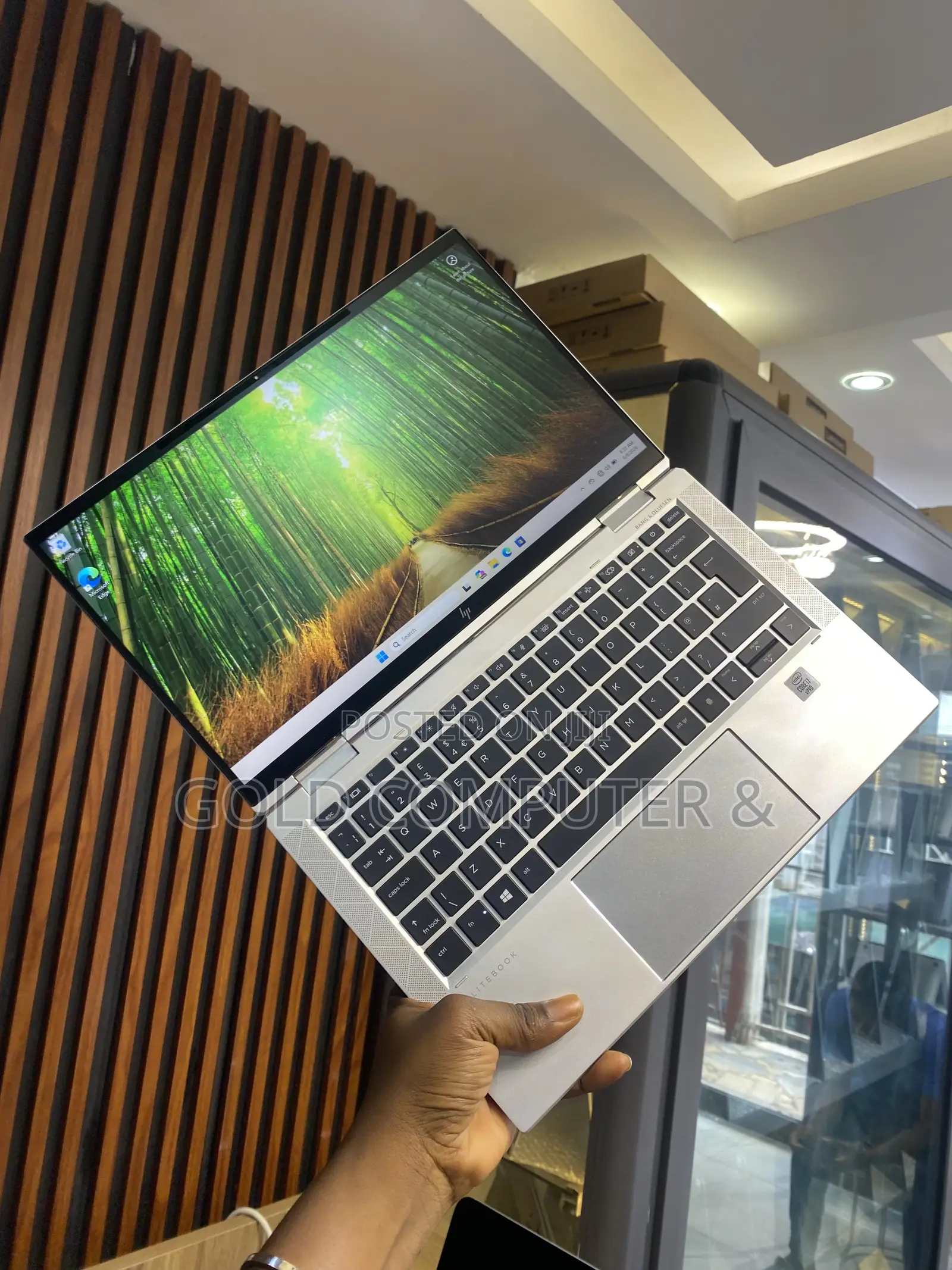 Laptop HP EliteBook x360 1030 G7 16GB Intel Core i7 SSD 512GB