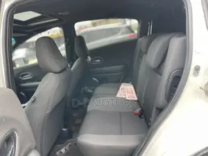 Honda HR-V Sport AWD 2019 White
