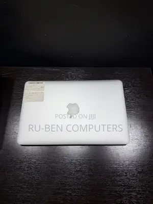 Laptop Apple MacBook Air 2012 8GB Intel Core i7 SSD 256GB