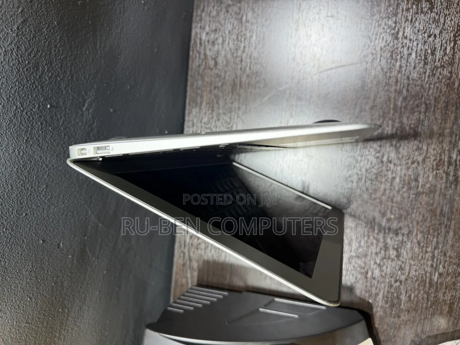 Laptop Apple MacBook Air 2012 8GB Intel Core i7 SSD 256GB