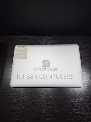 Laptop Apple MacBook Air 2012 8GB Intel Core i7 SSD 256GB