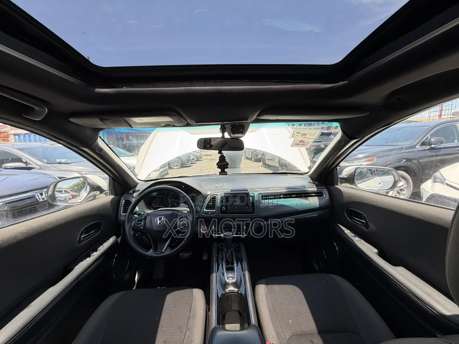 Honda HR-V Sport AWD 2019 White