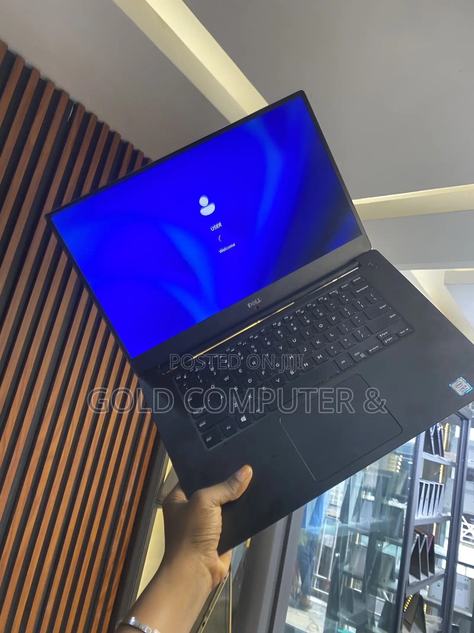 Laptop Dell Precision 15 5540 8GB Intel Core i5 SSD 256GB