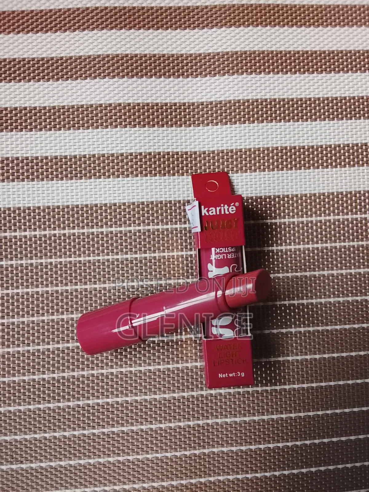 Juicy Lipstick