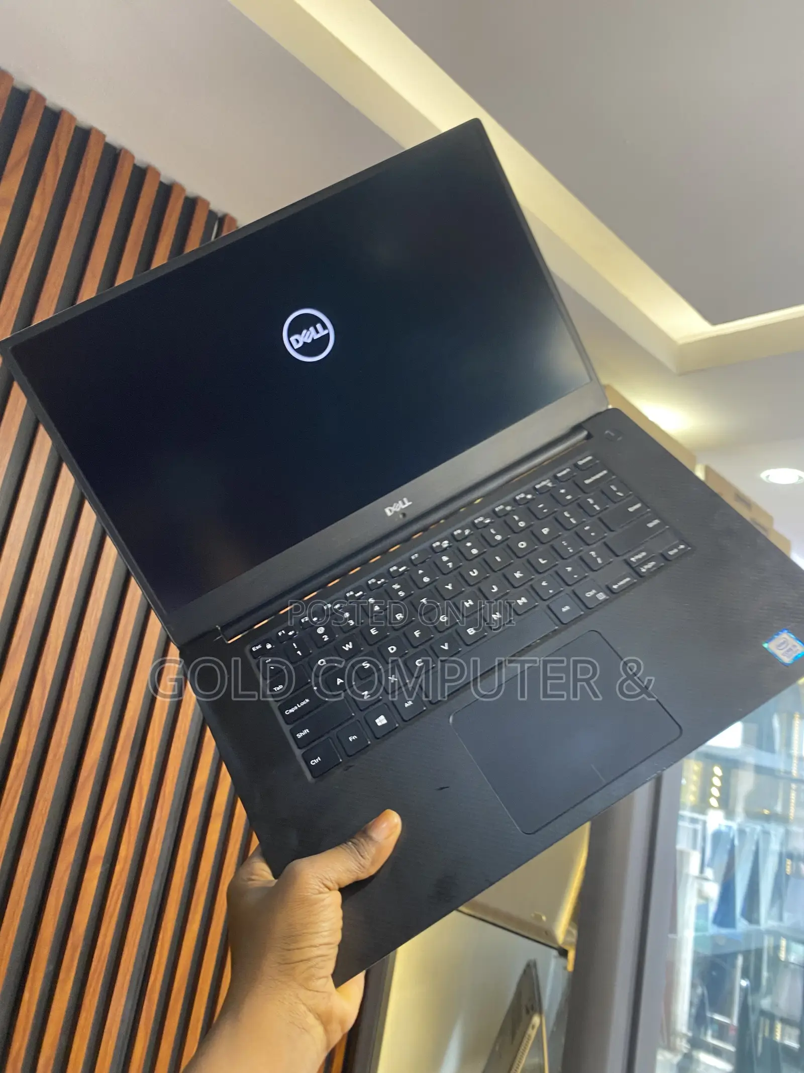 Laptop Dell Precision 15 5540 8GB Intel Core i5 SSD 256GB