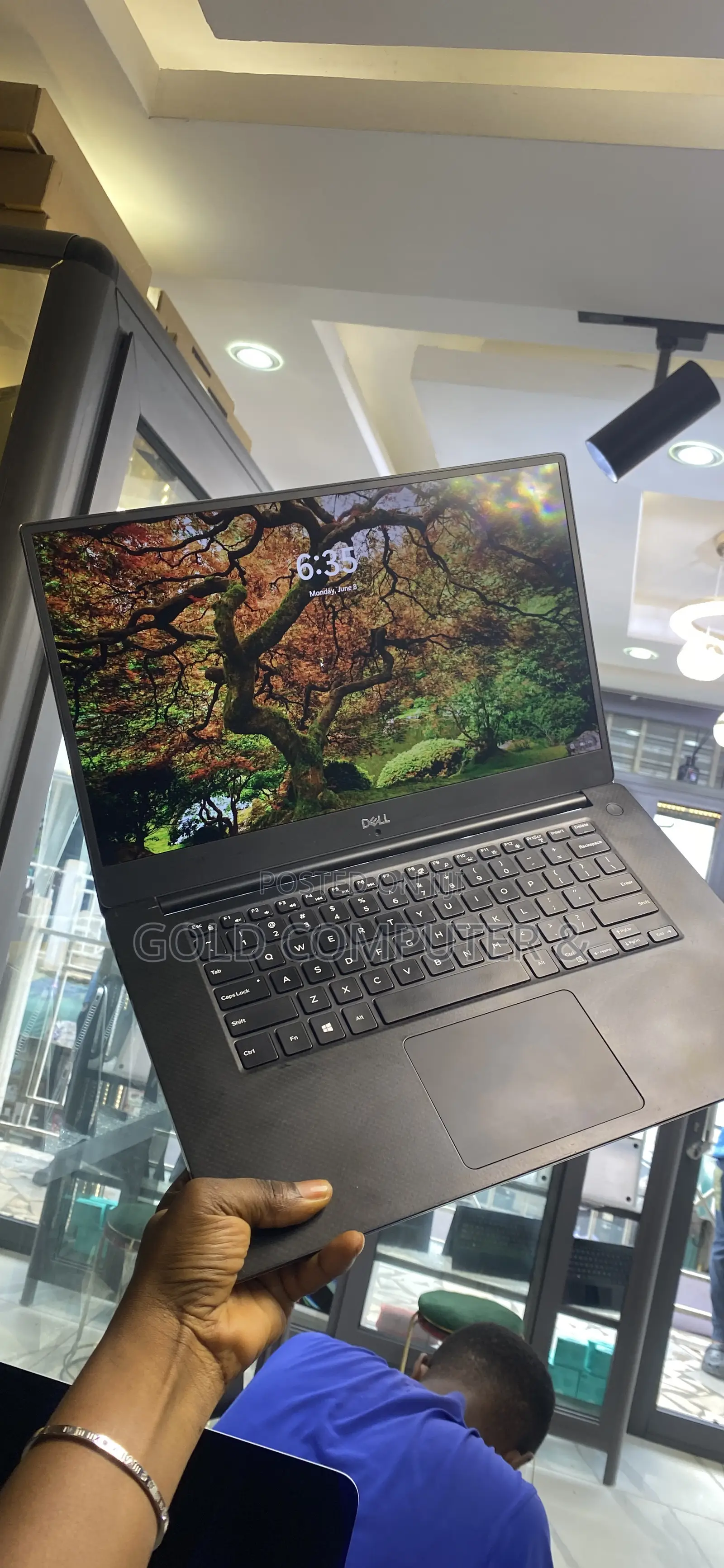 Laptop Dell Precision 15 5540 8GB Intel Core i5 SSD 256GB