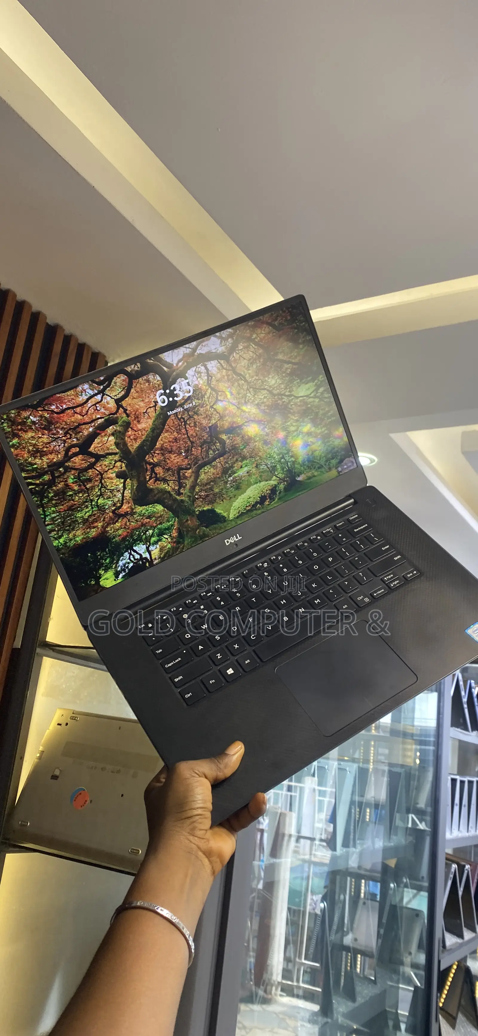 Laptop Dell Precision 15 5540 8GB Intel Core i5 SSD 256GB