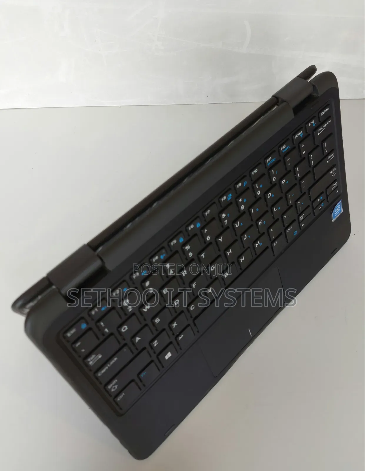 Laptop Dell Latitude 3189 4GB Intel Pentium SSD 128GB