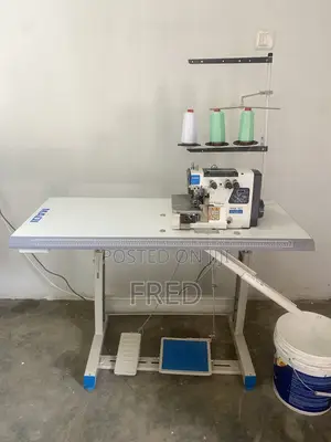 Overlock Sewing Machine