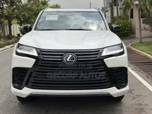 Lexus LX 700h 2025 White