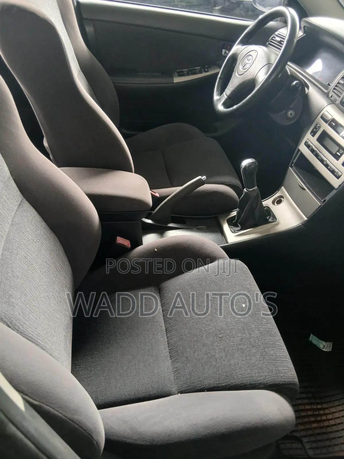 Toyota Corolla 2010 Gray
