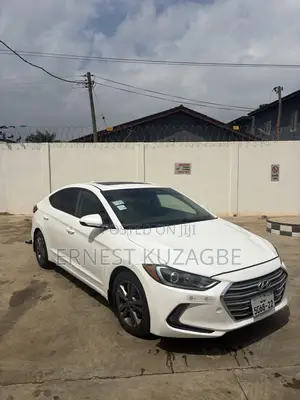 Hyundai Elantra 2017 White