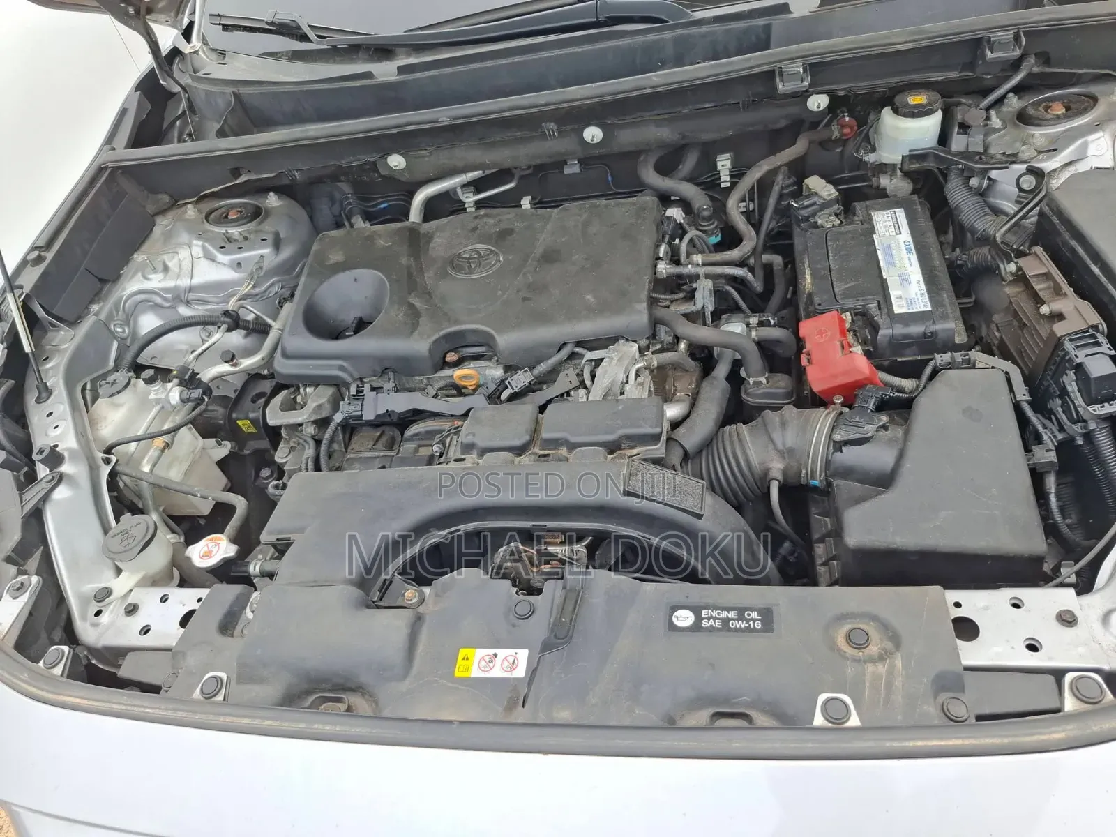 Toyota RAV4 2021 Silver