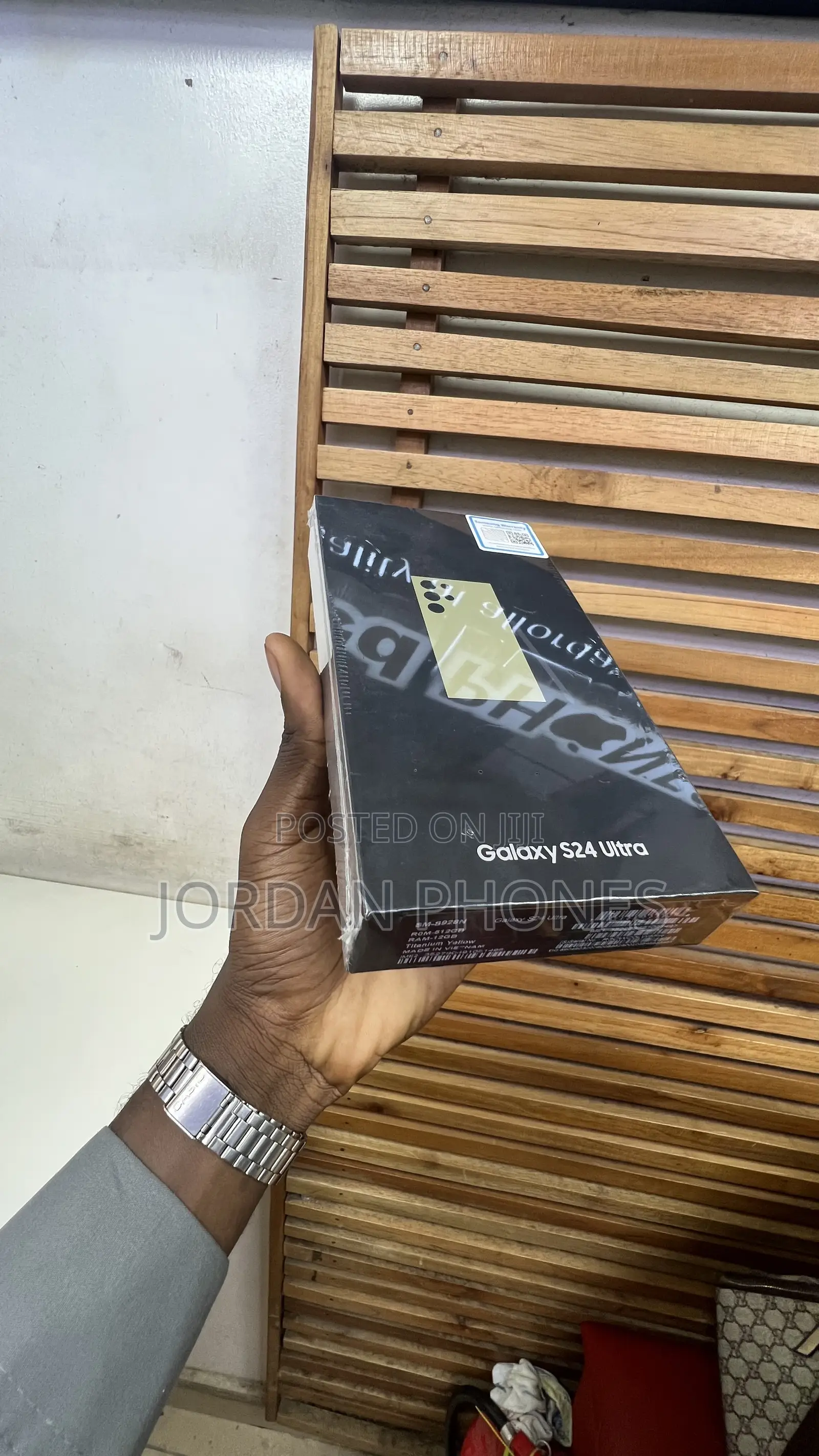 New Samsung Galaxy S24 Ultra 256 GB Yellow