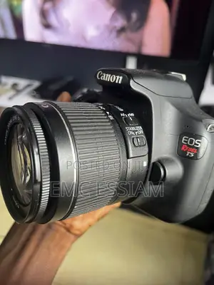 Canon Eos Rebel T7