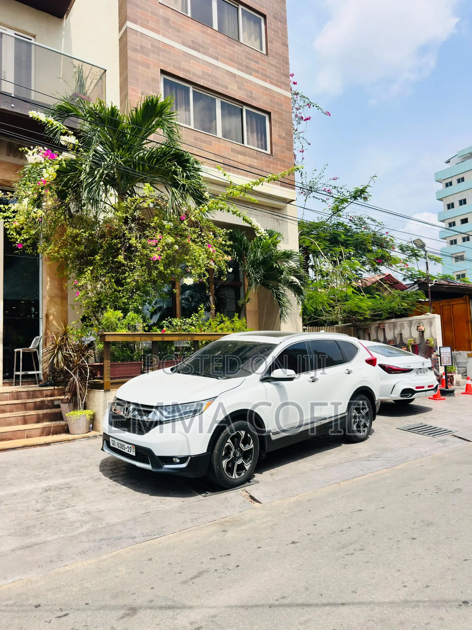 Honda CR-V Touring AWD 2019 White